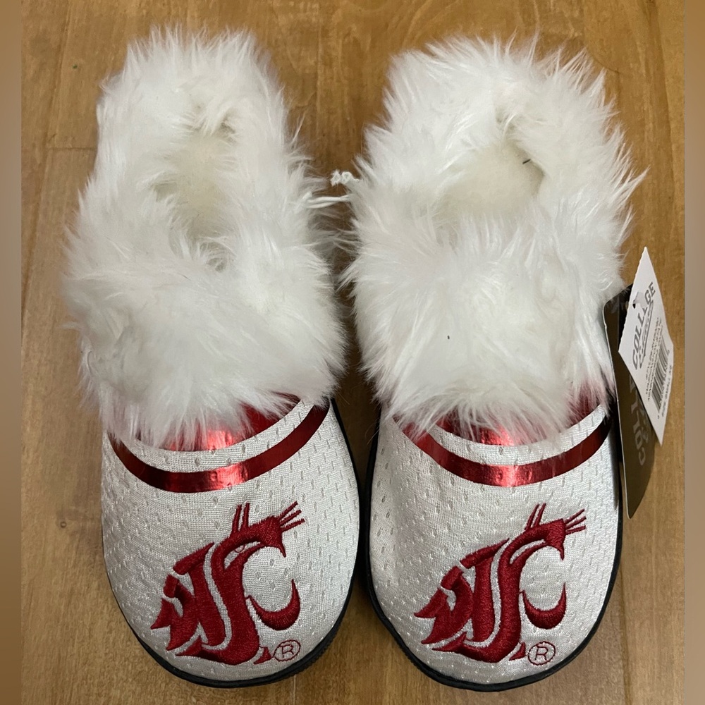 Women’s Washington State University Cozy Fuzzy Slippers Size 5-6 NWT